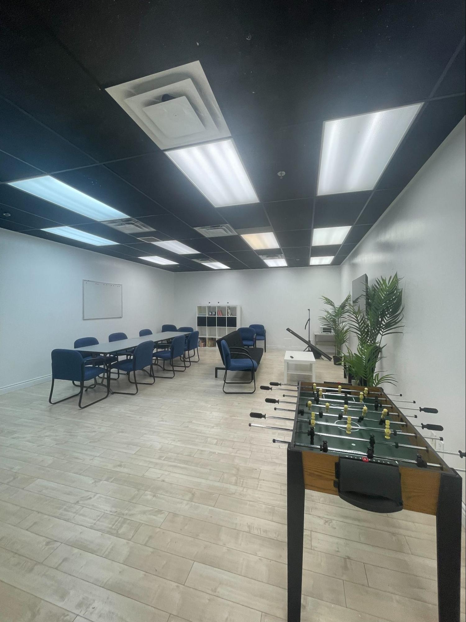 View of the entire lounge.