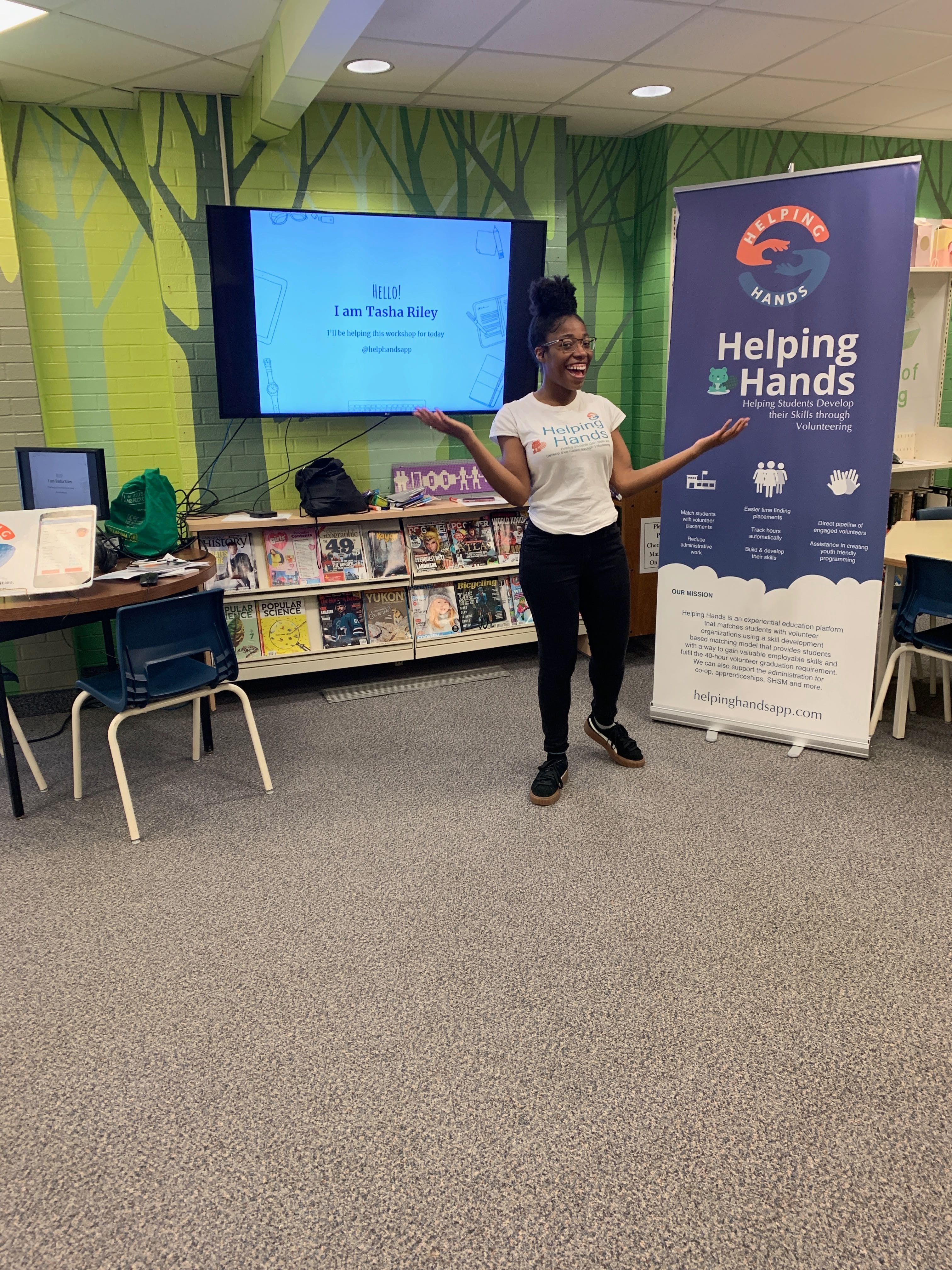 Giselle Hinds presenting at a workshop